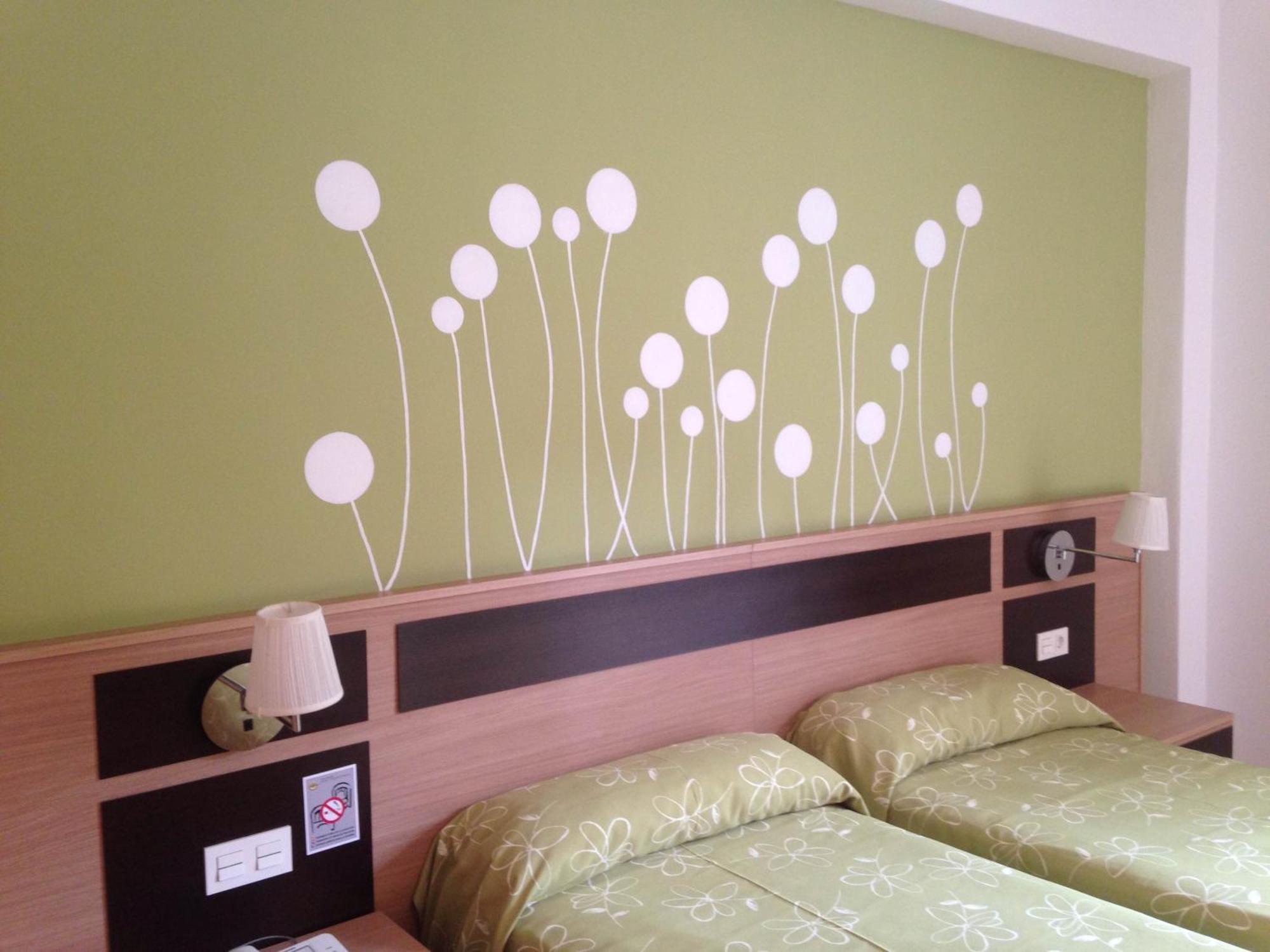 Hotel Golden Бенідорм Номер фото